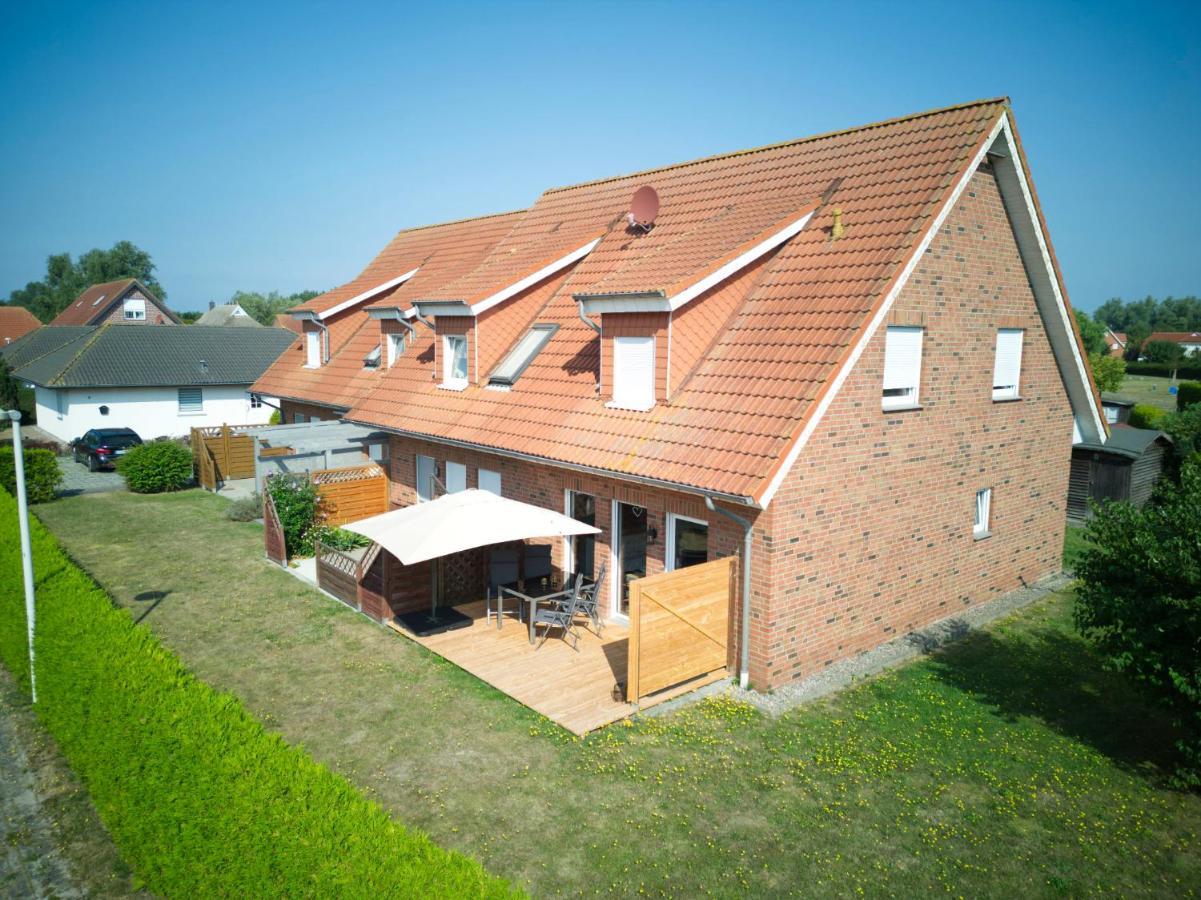 Spatzenkoje Wiek auf Rügen Buitenkant foto